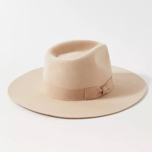 Urban Outfitters Flat Brim Felt Fedora